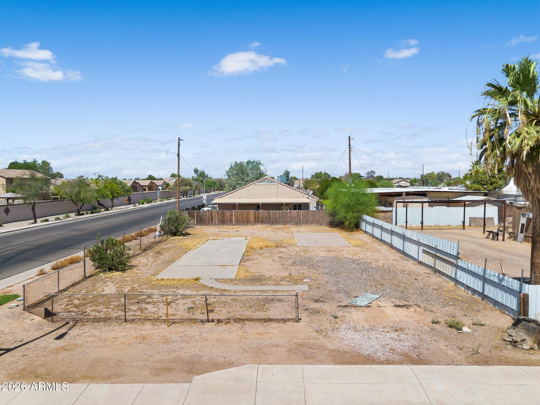 Land in Avondale 2