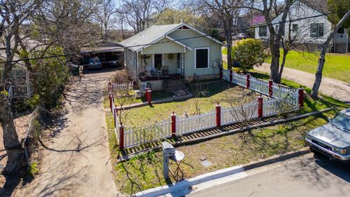 2811 E 22nd St, Austin, TX, 78722-1703 | Card Image