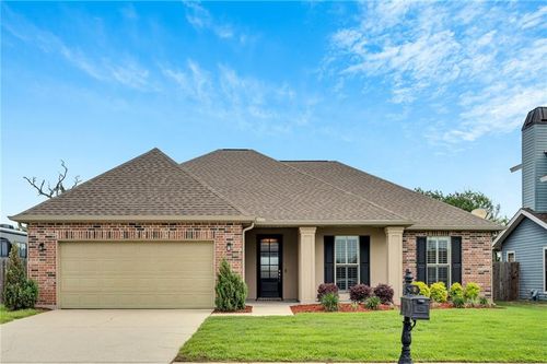113 Lake Catherine Dr, Luling, LA, 70070-3145 | Card Image