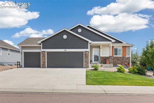 1216 Night Blue Cir, Monument, CO, 80132-7990 | Card Image