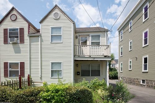 69 Lucerne St, Boston, MA, 02124-3111 | Card Image