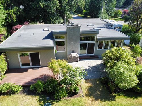 955 Ballenas Rd, Parksville, BC, V9P1T4 | Card Image