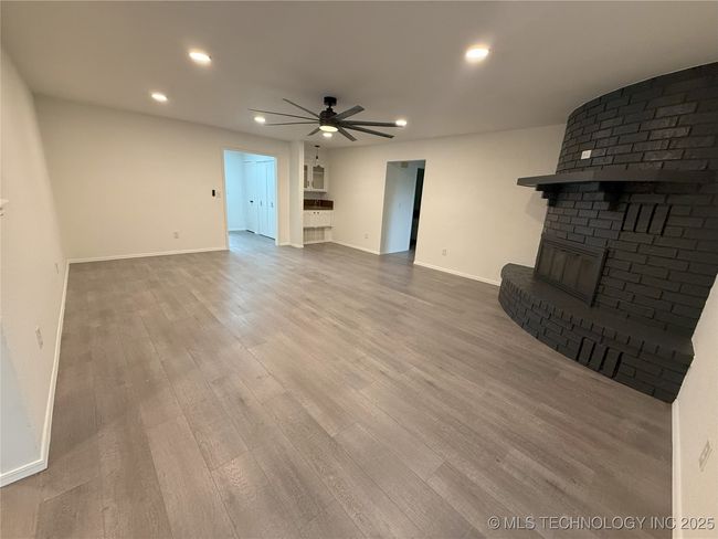 1402 Se 9 Th St, House other with 3 bedrooms, 2 bathrooms and null parking in Wagoner OK | Image 7