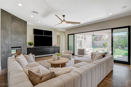 1266 Imperia Dr, Henderson, NV, 89052-4051 | Card Image