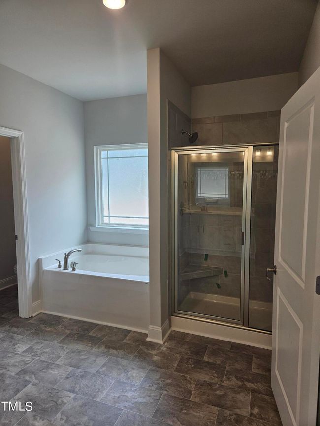 Primary bathroom | Image 21