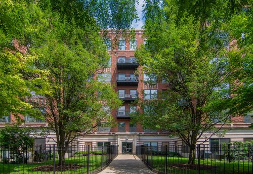 604-4537 Drexel Blvd, Chicago, IL, 60653-4234 | Card Image