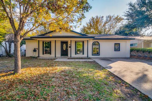 918 Greencove Dr, Garland, TX, 75040-5864 | Card Image