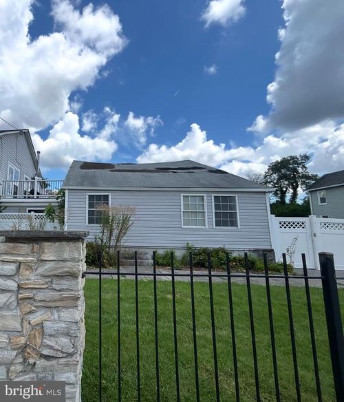 172 Winters Ln, CATONSVILLE, MD, 21228-3152 | Card Image
