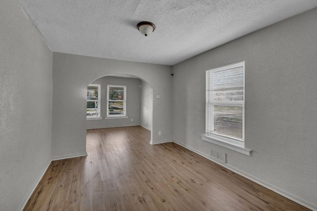 9204 Wayburn St, House other with 4 bedrooms, 1 bathrooms and null parking in Detroit MI | Image 9