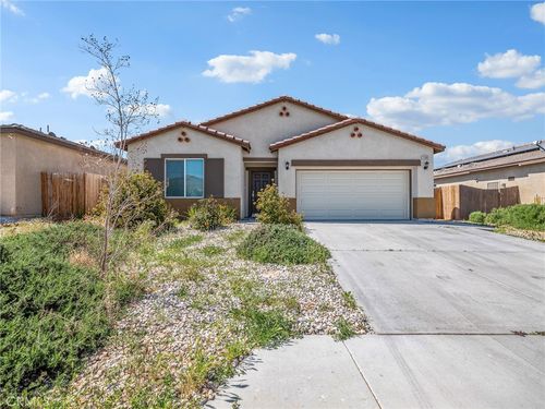 11582 Miranda Dr, Adelanto, CA, 92301-6329 | Card Image