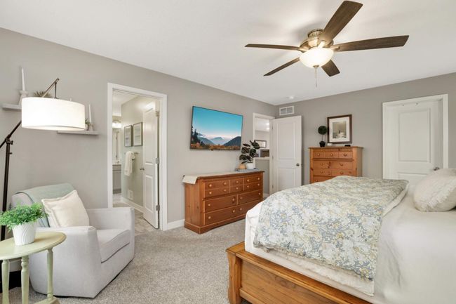 Enjoy your private spa bath and large walk in closet | Image 16