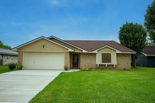 103 Sunflower St, Lake Jackson, TX, 77566-4316 | Card Image