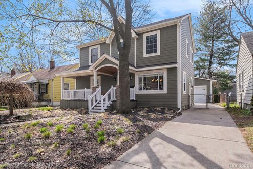 1211 N Blair Ave, Royal Oak, MI, 48067-1419 | Card Image
