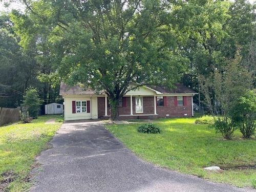 639 Garey Loop, Savannah, TN, 38372-1327 | Card Image