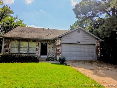 1272 W 112th Dr S, Jenks, OK, 74037-2030 | Card Image