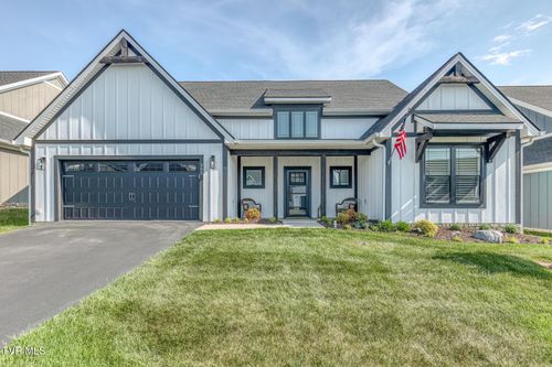 202-818 Guaranda Dr, Johnson City, TN, 37604-3789 | Card Image