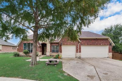 343 Alamo Court, House other with 4 bedrooms, 2 bathrooms and null parking in Lavon TX | Image 1