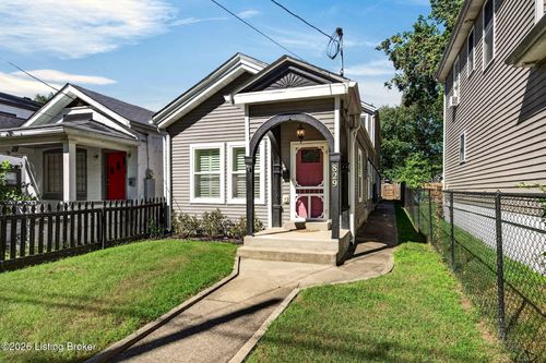 829 E Chestnut St, Louisville, KY, 40204-1014 | Card Image