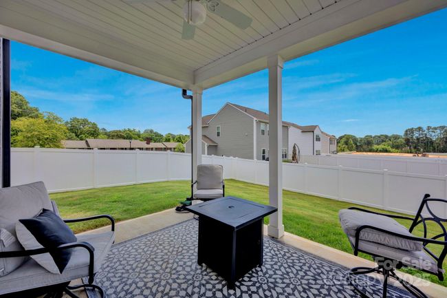 Covered patio | Image 23
