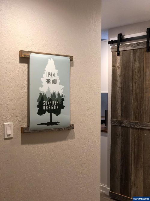 17656 Pinnacle Ln, Sunriver, OR, 97707-1508 | Card Image