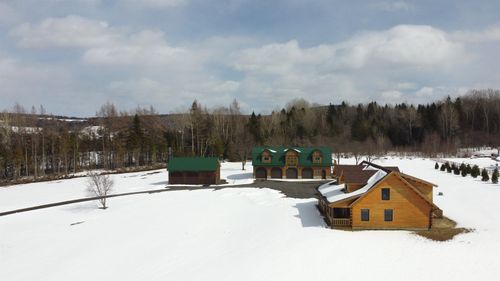 535 Mead Hill Rd, Derby, VT, 05829-9310 | Card Image