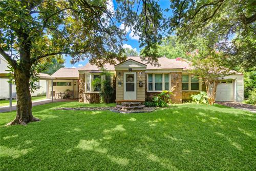 2206 Oaklawn Dr, La Marque, TX, 77568-5355 | Card Image