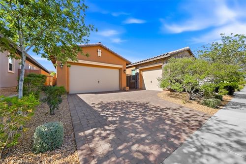 501 Wildflower Ave, Henderson, NV, 89011-2598 | Card Image