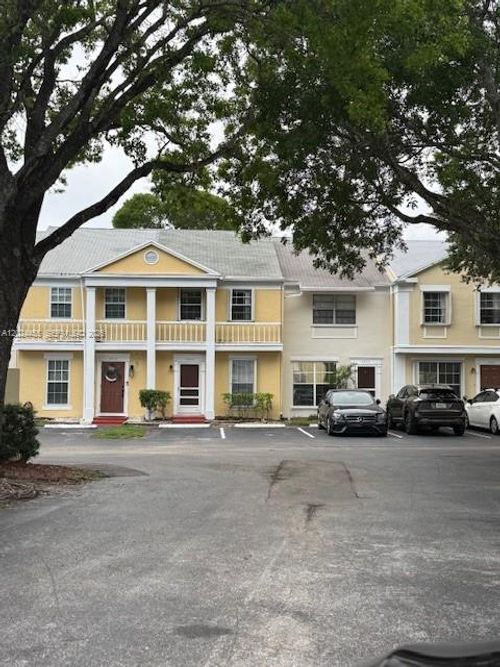 2856 Cambridge Ln, Cooper City, FL, 33026 | Card Image