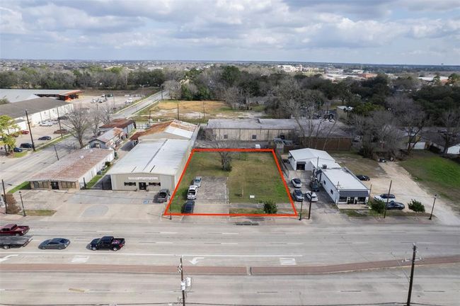2107 N Main St, Home with 0 bedrooms, 0 bathrooms and null parking in Pearland TX | Image 11