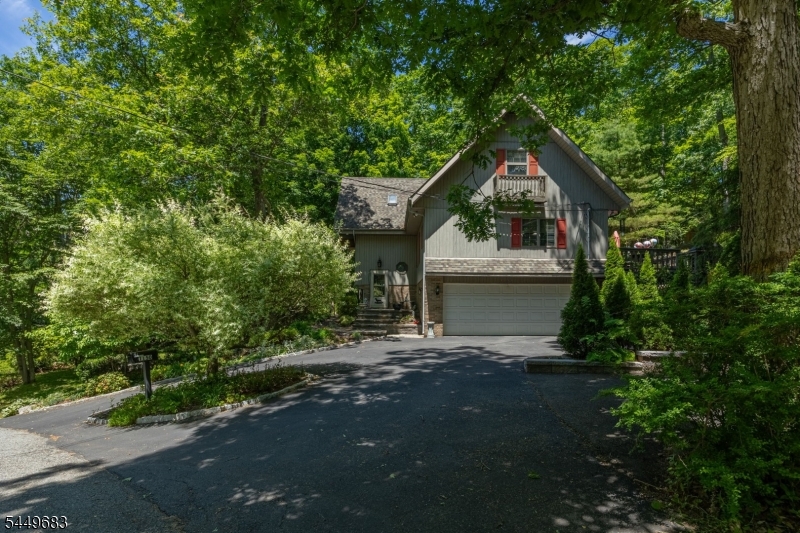 Residential in Vernon Twp. 4