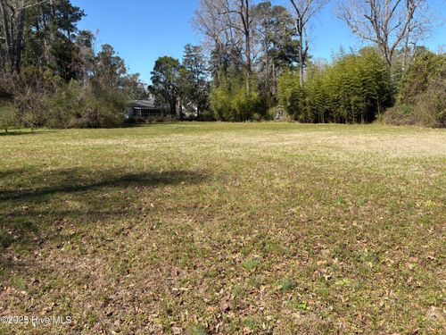 4 Live Oak Circle, Lake Waccamaw, NC, 28450 | Card Image