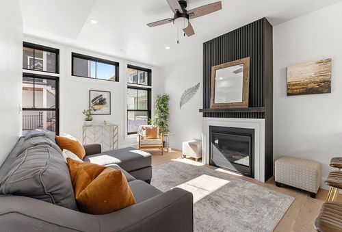 c-15C Stickney Ave, Somerville, MA, 02145 | Card Image