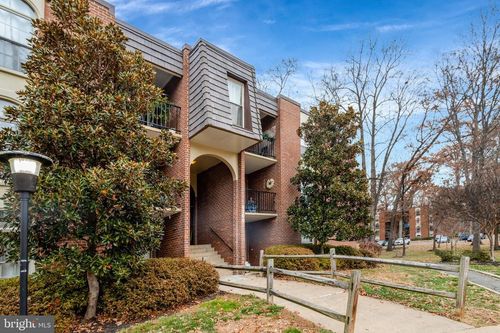 apt-23-8300 Tobin Rd, ANNANDALE, VA, 22003-6820 | Card Image