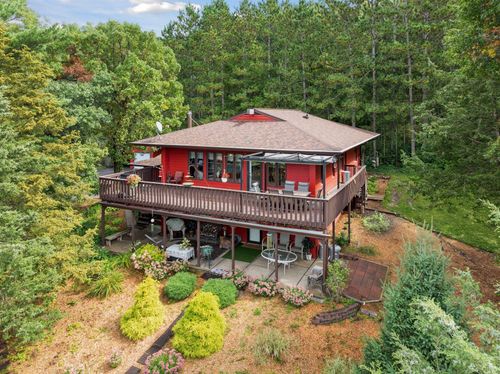 149 E Quarry Rd, River Falls, WI, 54022-5710 | Card Image