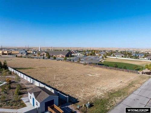 1231 Morado Dr, Casper, WY, 82609-4320 | Card Image