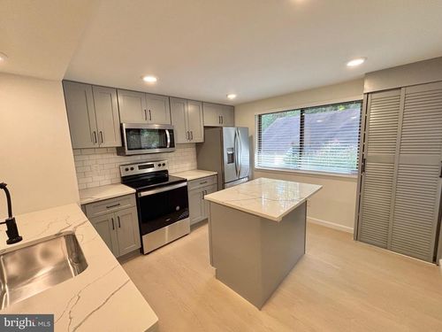 20207 Laurel Hill Way, GERMANTOWN, MD, 20874-1023 | Card Image