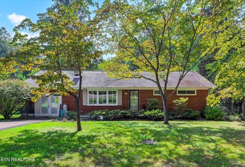 189 W Norris Rd, Norris, TN, 37828-5014 | Card Image