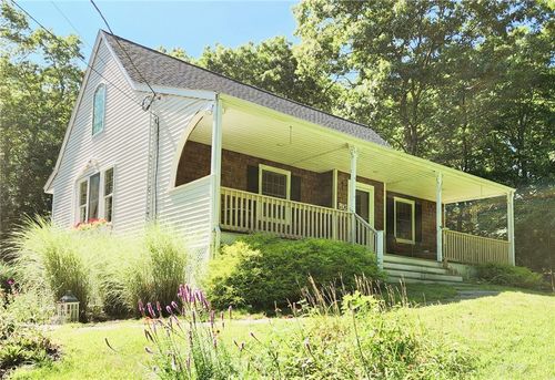 148 Ross Hill Rd, Charlestown, RI, 02813-2603 | Card Image
