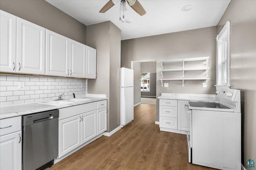 508 4th Ave, Two Harbors, MN, 55616 | Card Image