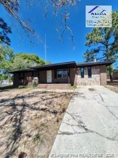 3766 Colonial Cv, Hope Mills, NC, 28348-2800 | Card Image