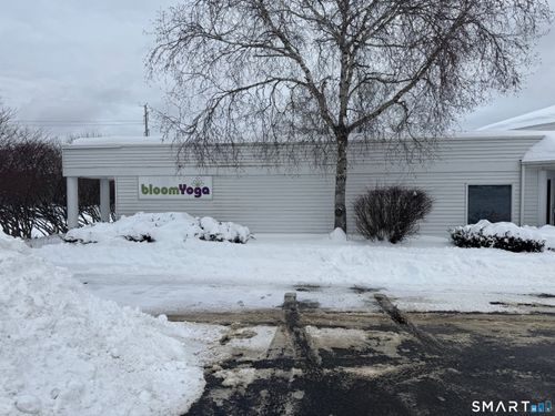 375 A Danbury Rd, New Milford, CT, 06776-4315 | Card Image