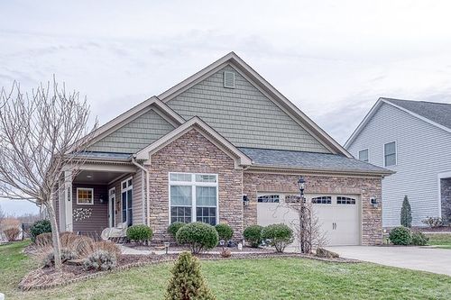 214 Brookside Dr, Cranberry Twp, PA, 16066 | Card Image