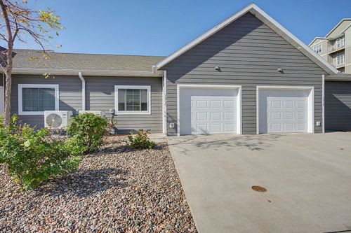 1313 Hagar St, La Crosse, WI, 54603-2733 | Card Image