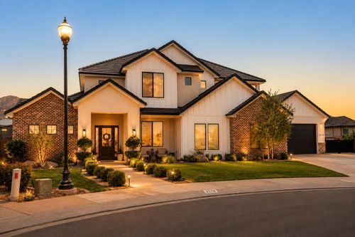 2278 E Tawny Ridge Cir, St George, UT, 84790 | Card Image