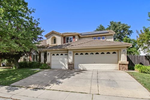 9465 Mainline Dr, Elk Grove, CA, 95624-4403 | Card Image