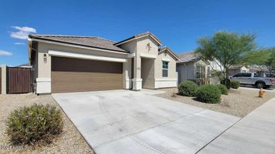 24218 W Flores Drive, House other with 4 bedrooms, 2 bathrooms and null parking in Buckeye AZ | Image 2