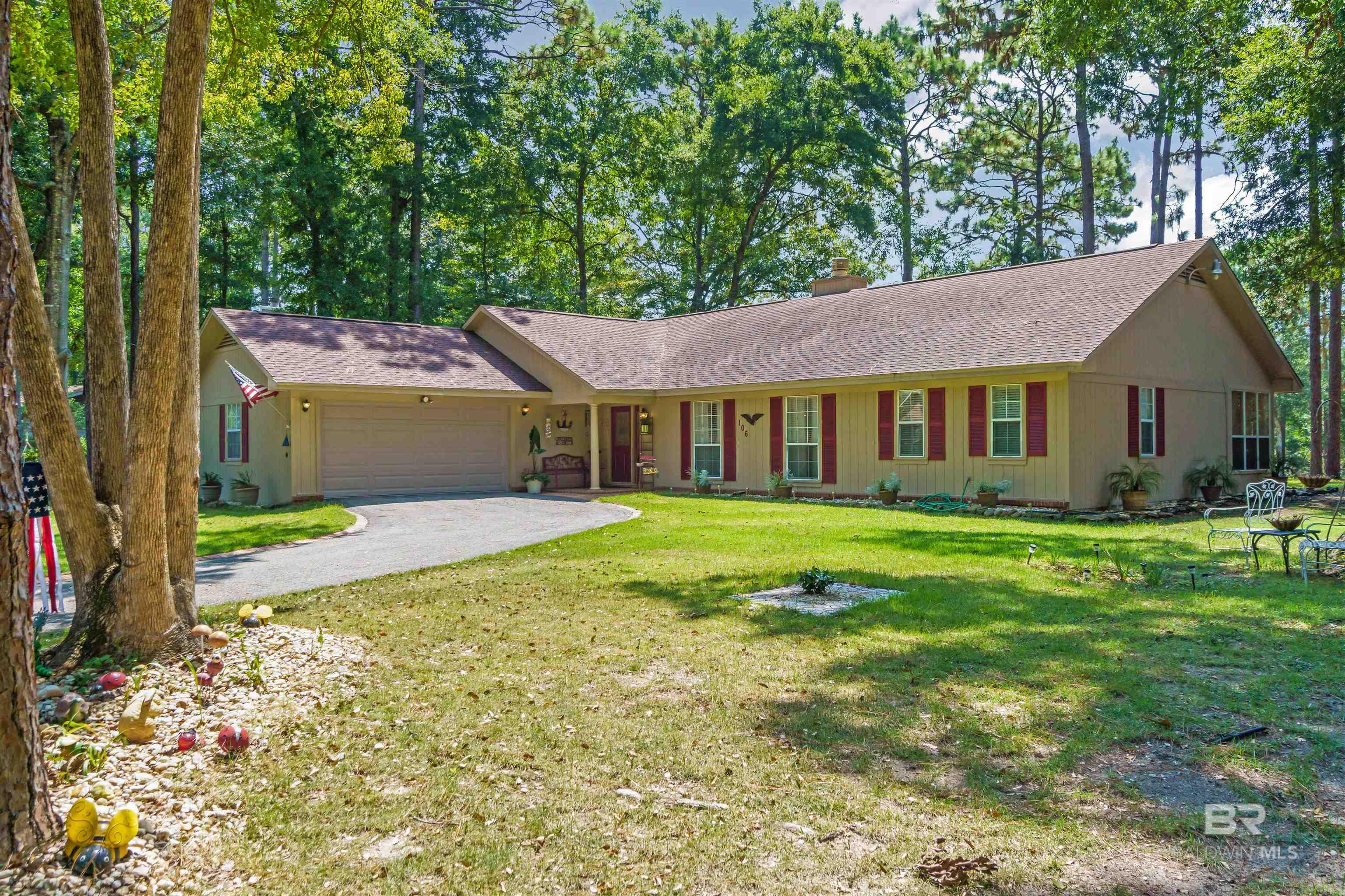 Ferncliff Cir, Daphne, AL 36526