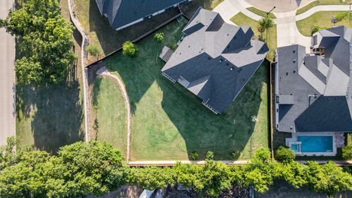 318 Waters Edge Dr, Argyle, TX, 76226-2365 | Card Image