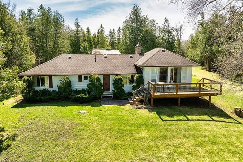 12 Romany Ranch Rd, Cameron, ON, K0M1G0 | Card Image