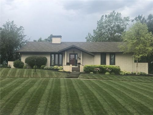 634 Fairway Ln, Fort Scott, KS, 66701-3131 | Card Image